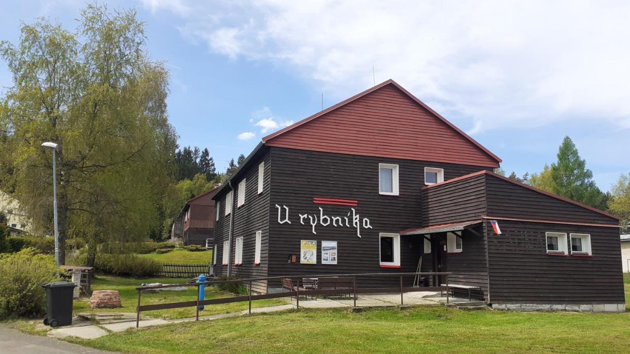 Penzion U Rybníka Mariánská Esterno foto