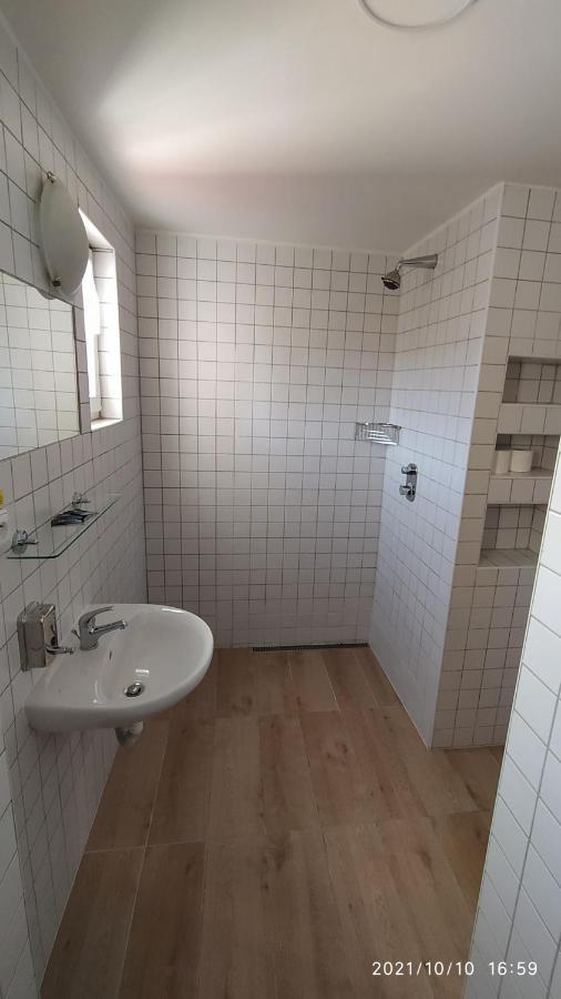 Penzion U Rybníka Mariánská Esterno foto